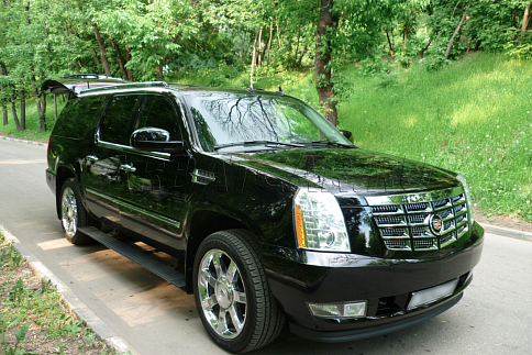 Аренда Cadillac Escalade ESV III на свадьбу