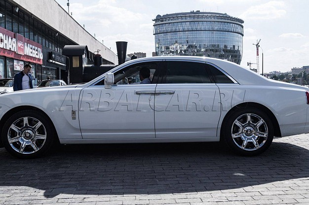 Аренда Rolls-Royce Ghost на свадьбу – фото 6