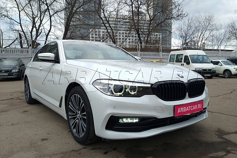 Аренда BMW 5 серии VII (G30) на свадьбу