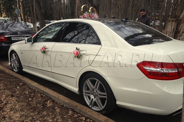 Аренда Mercedes E-class (w212) дорестайлинг на свадьбу – фото 3