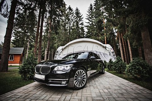 Аренда BMW 7 серии (F02) рестайлинг на свадьбу