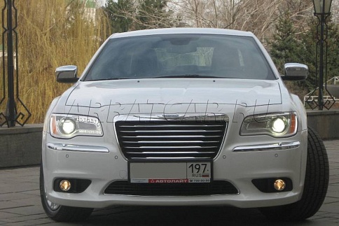 Аренда Chrysler 300C 2015 г/в на свадьбу