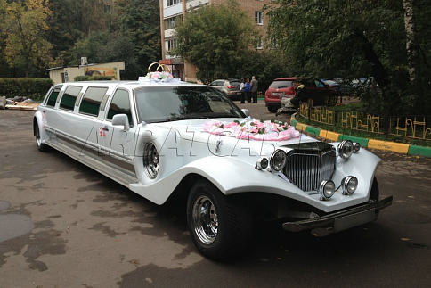 Лимузин Excalibur Phantom