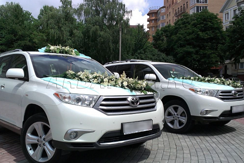 Аренда Toyota Highlander на свадьбу