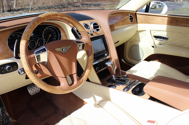 Аренда Bentley Flying Spur на свадьбу – фото 8