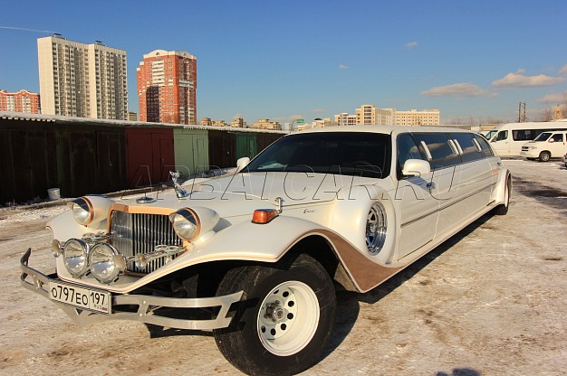 Лимузин Excalibur Phantom Бело-золотистый – фото 4