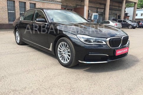 Аренда BMW 7 серии (G11/G12) BLACK на свадьбу